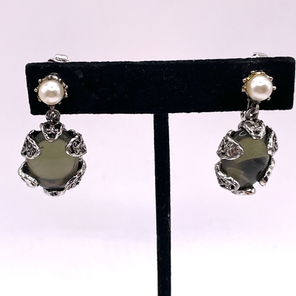 Vintage Hollycraft Silver Tone Faux Pearl Drop Dangle Clip-on Earrings